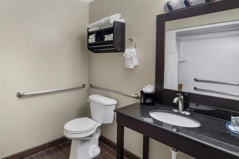 Bathroom 4, Best Western Kenner, Jefferson