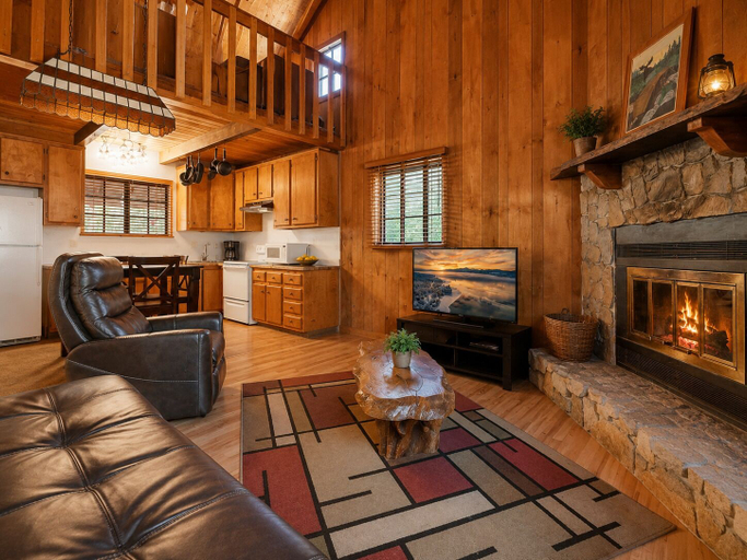 Others 4, Canyon Cabin, San Bernardino