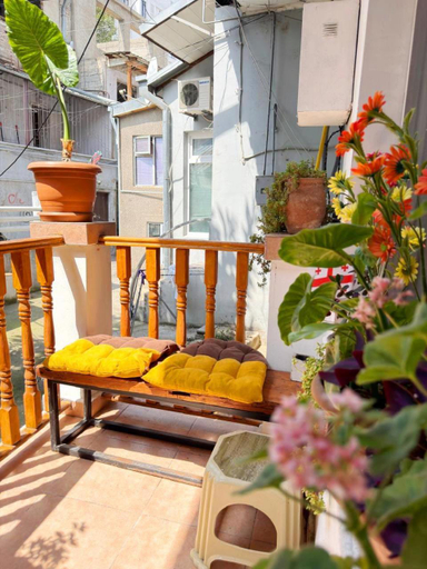 View, Legacy Apartments Studio Old Tbilisi FREE parking, Tbilisi
