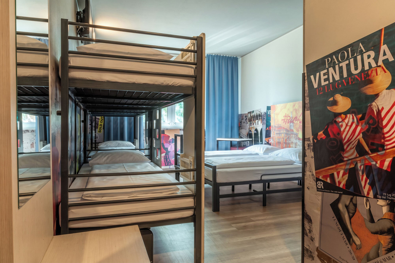 Bedroom 5, a&o Hostel Venezia Mestre, Venezia
