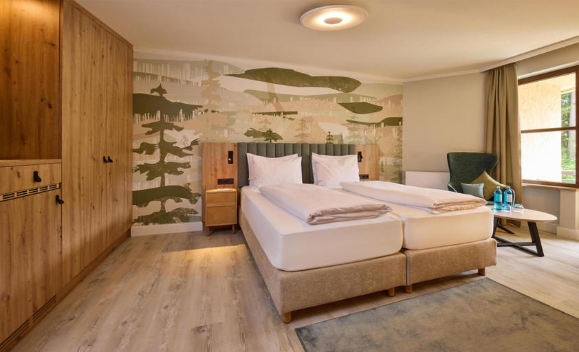 Bedroom 3, Dorint Sporthotel Garmisch-Partenkirchen, Garmisch-Partenkirchen