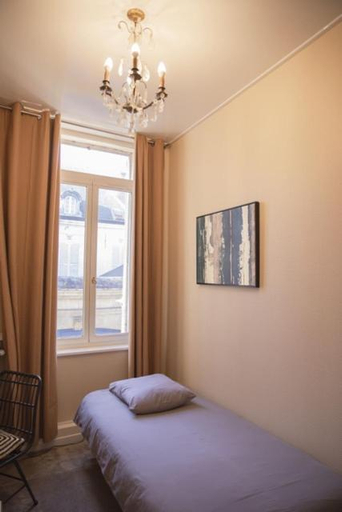 Bedroom 3, Hotel Le Prieure et La Residence, Somme
