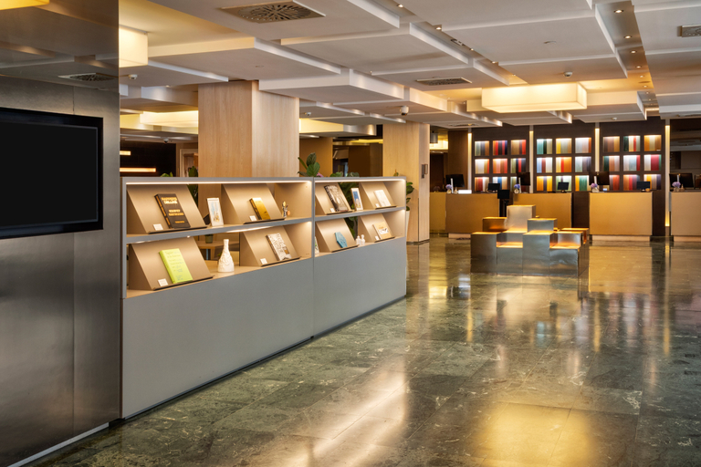 Public Area 4, Melia Barcelona Sarria, Barcelona