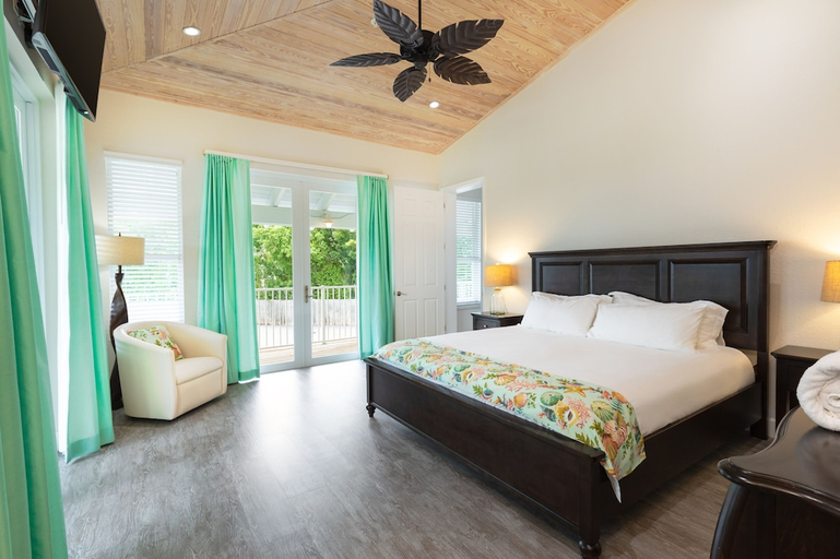 Bedroom 2, Dolphin Point Villas, Monroe