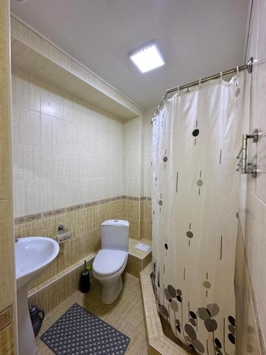 Bathroom 5, Asman Hotel, Ysyk-Köl