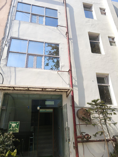 Entrance, Global Stay, Delhi