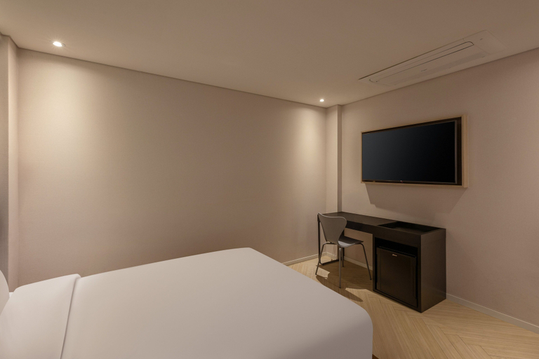 Bedroom 3, NewCZ Gwangan Hotel, Suyeong