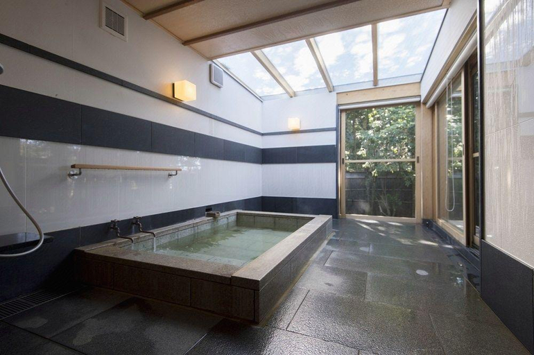 Bathroom 5, Yufuin Onsen Sanso Murata, Yufu