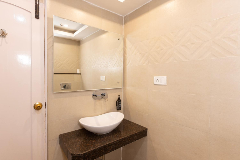 Bathroom 4, juSTa Riverside Resort Srinagar, Garhwal