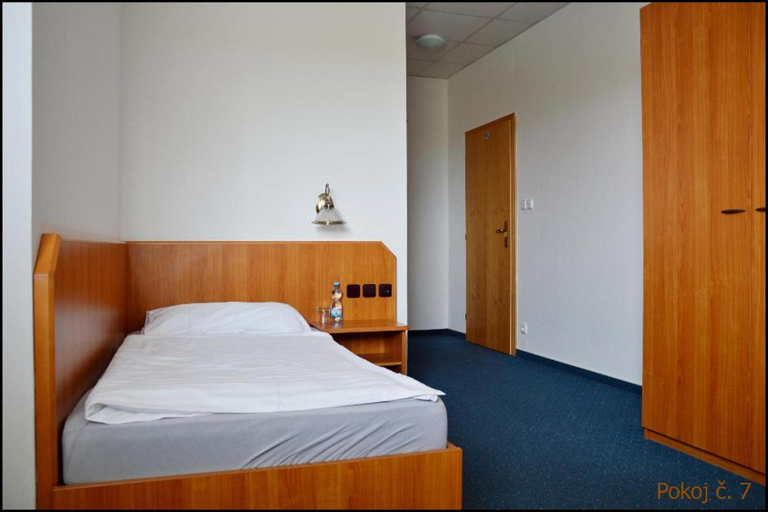 Bedroom 2, Penzion Stary Dvur, Žďár nad Sázavou