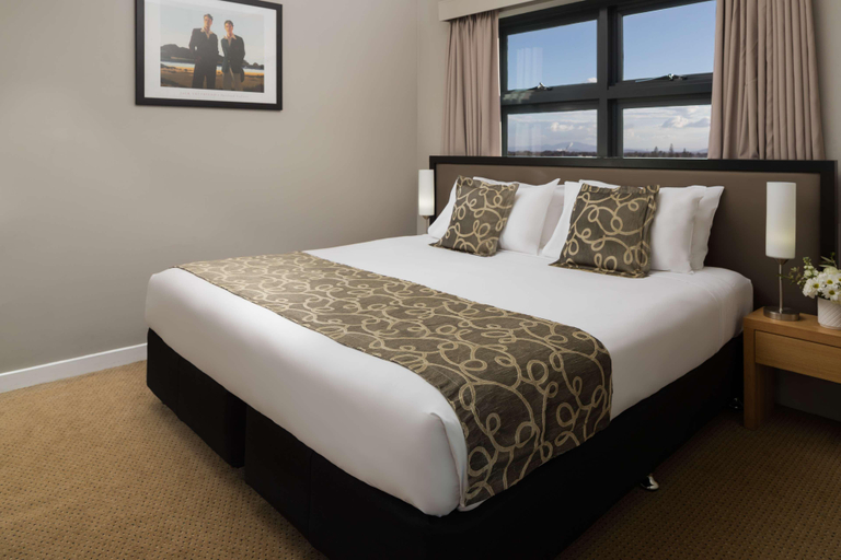 Bedroom 3, Rydges Mackay Suites, Mackay - Pt A