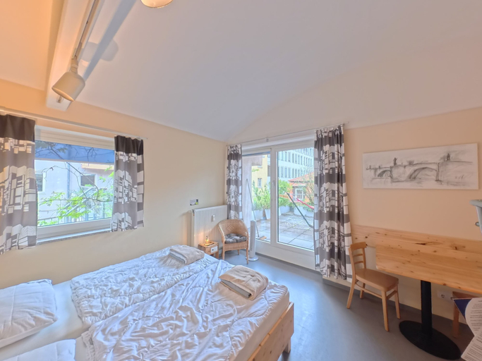 Bedroom 3, Babelfish Hostel, Würzburg