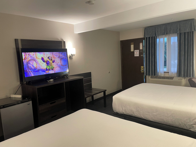 Bedroom 5, Landmark Inn, Kansas City