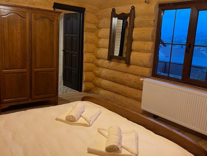 Others 5, Chalet Poligon, Vatra Dornei