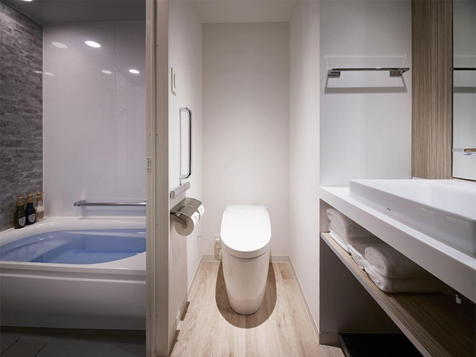 Bathroom 4, JR East Hotel Mets Premier Sapporo, Sapporo