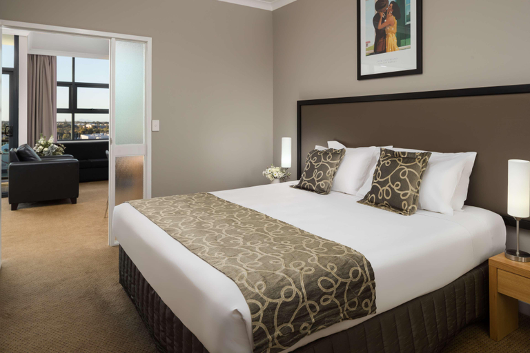 Bedroom 3, Rydges Mackay Suites, Mackay - Pt A