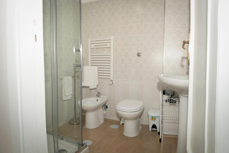 Bathroom 3, Panorama House da Tony, Napoli