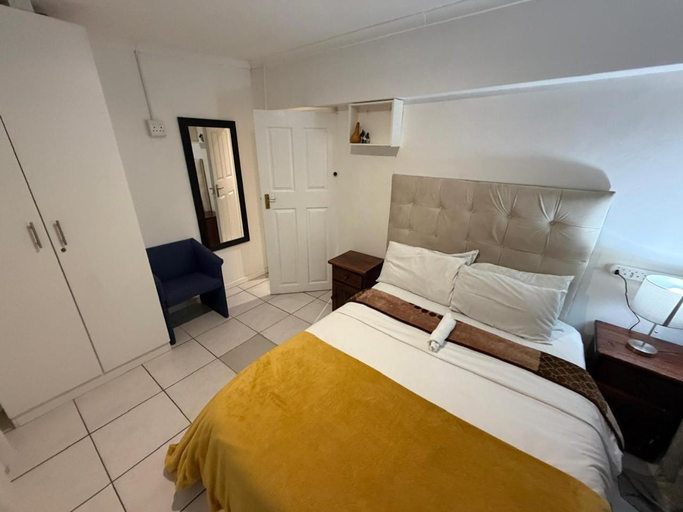 Bedroom 1, VERO guest house, City of Cape Town