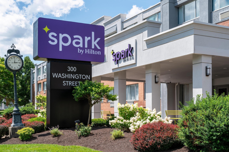 Exterior & Views 2, Spark by Hilton Watertown, Jefferson