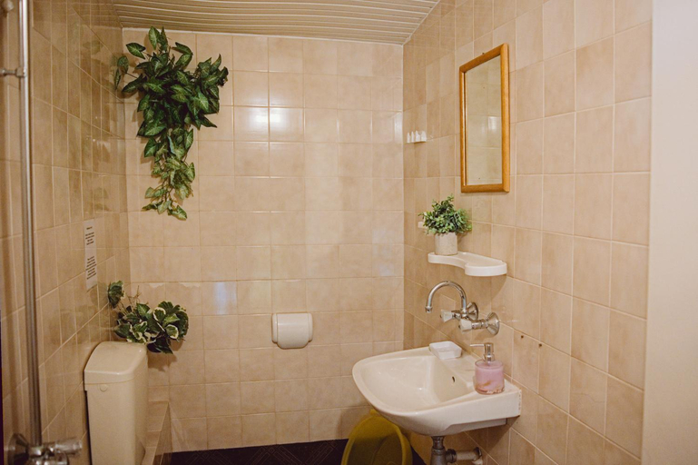 Bathroom 4, Kospela Villa, Varna