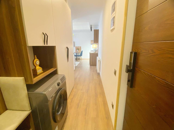 Others 5, Stylish City Heart Apartment, Tskaltubo