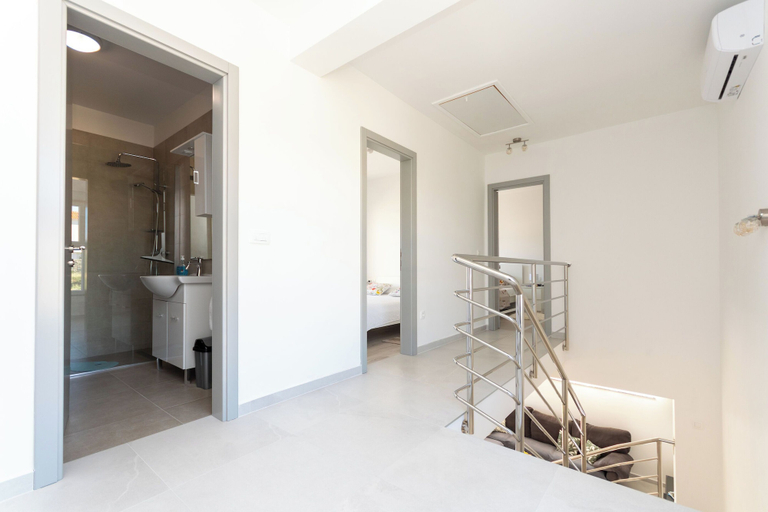 Hallway 5, Apartment Sankovic, Rovinj
