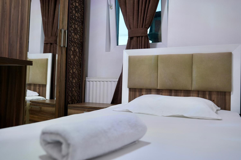 Bedroom 3, Hotel Heimli, Priština