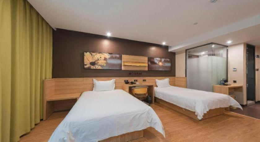 Bedroom 2, IU Hotel Changsha Railway Station Branch, Changsha