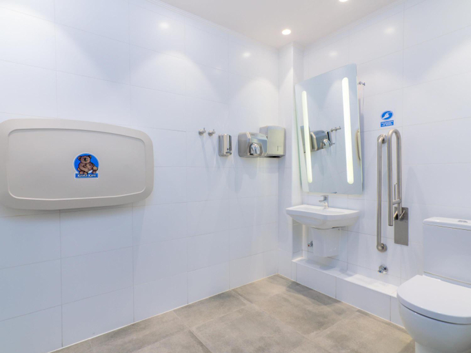Bathroom 4, ibis Calama, El Loa
