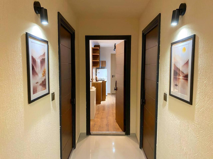 Others 4, Stylish City Heart Apartment, Tskaltubo
