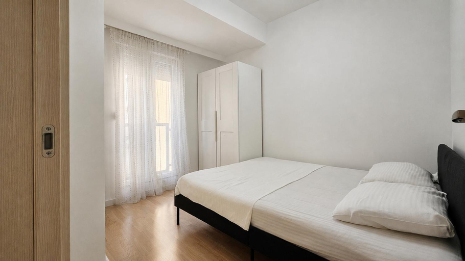Bedroom, The Riverscape