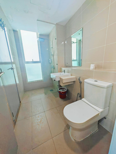 Bathroom 4, Sutera Avenue @ Sunset View Rooftop Infinity Pool, Kota Kinabalu