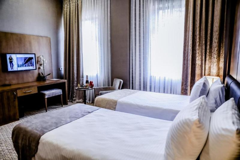 Bedroom 2, Madison Hotel Baku, Baku