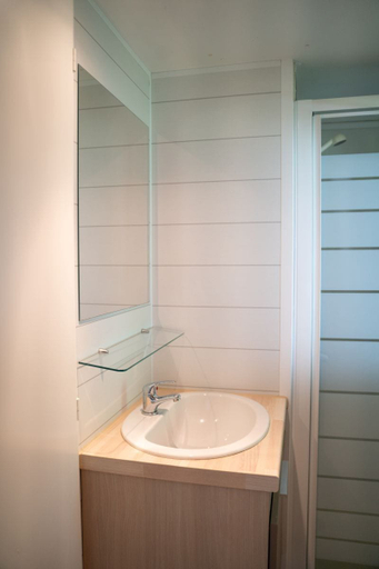 Bathroom, Ecovillage Le Soleil du Pibeste, Hautes-Pyrénées