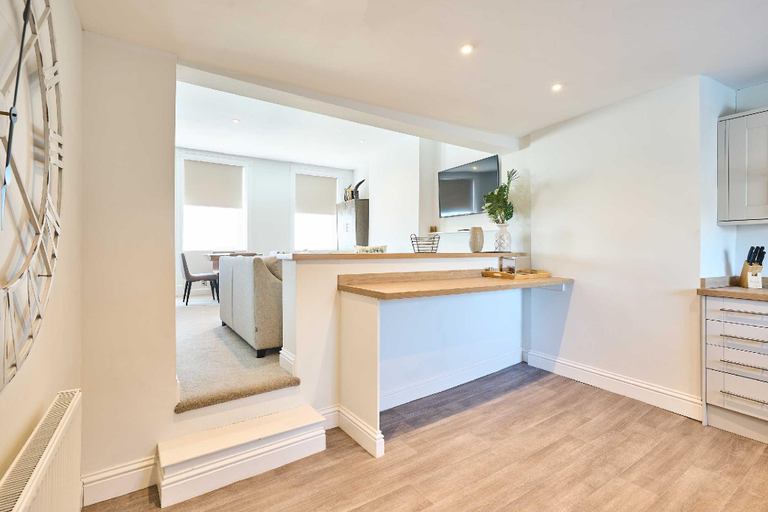 Others 5, Host & Stay | Albert House, Dorset