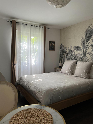 Bedroom 2, Petit ParadyZen - Chambres d'hotes & Institut bien-etre, Hérault