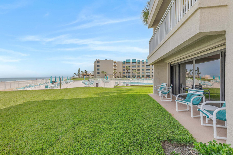 Terrace/patio 5, Errol By The Sea 126, Volusia