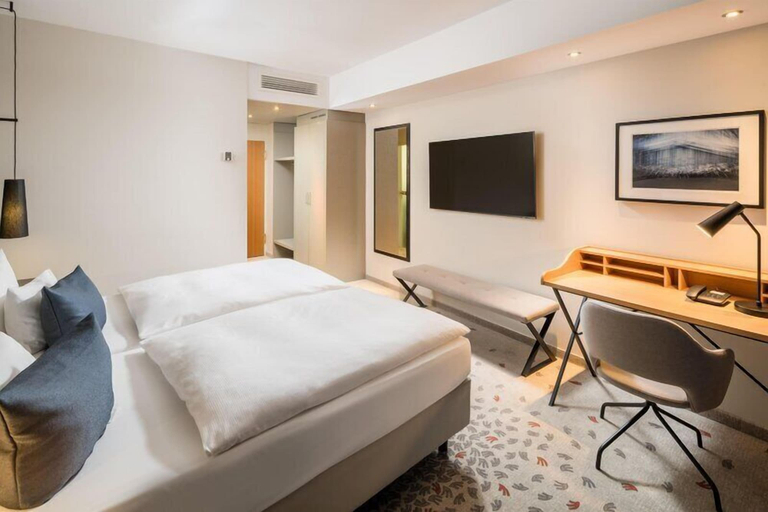 Bedroom 3, Steigenberger Hotel Bielefelder Hof, Bielefeld
