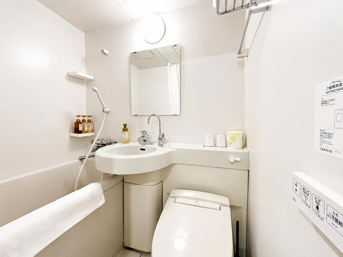 Bathroom 3, Arashi Hotel Namba, Osaka
