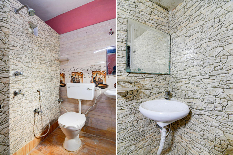 Bathroom, Hotel O Royal Green Guest House, North 24 Parganas