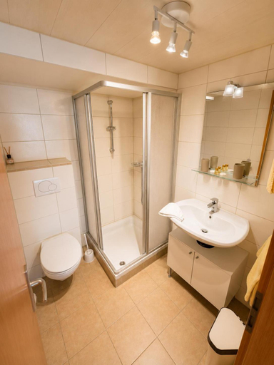 Bathroom 5, zum weißen Ross, Limburg-Weilburg