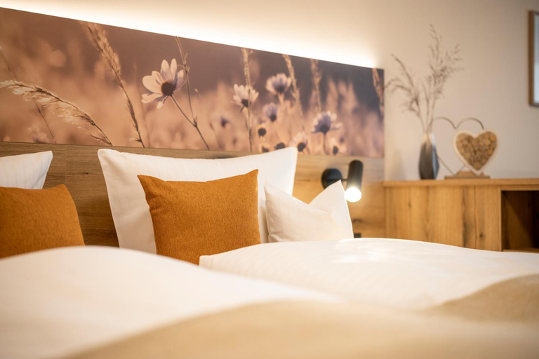 Bedroom 2, Aparthotel Grabner, Passau
