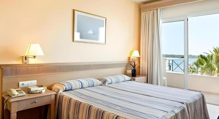 Bedroom 3, Hotel Lemar, Baleares