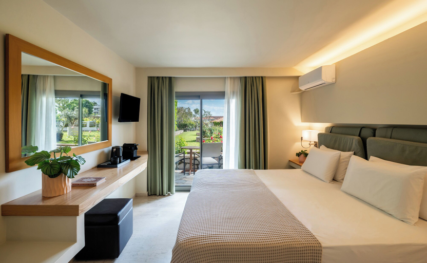 Bedroom 3, Astoria Hotel, Thessaly