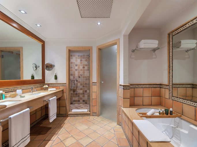 Bathroom 4, Hacienda del Conde Melia Collection Golf & Spa Adults Only, Santa Cruz de Tenerife
