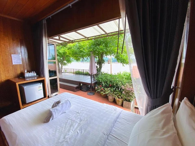 4, Baansupichaya Hotel, Chiang Khan