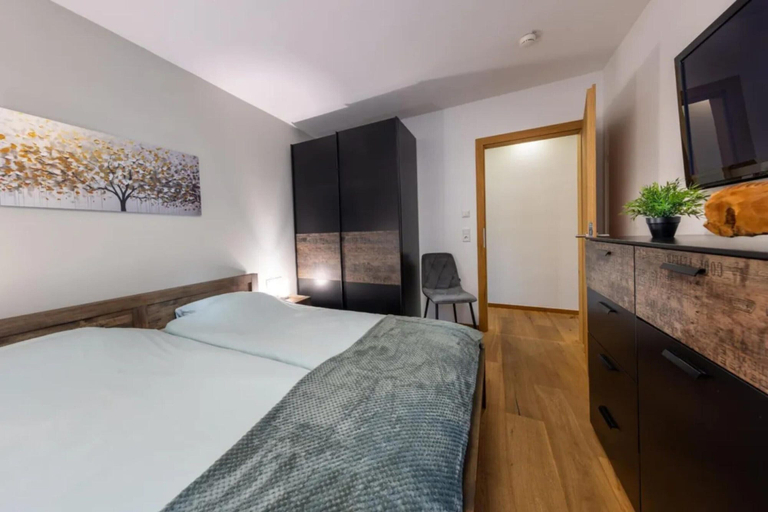 Room 4, Spacious Alpine Home in Neukirchen, Zell am See