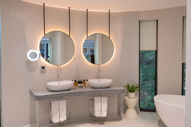 Bathroom 4, Chewton Glen Hotel & Spa, Dorset