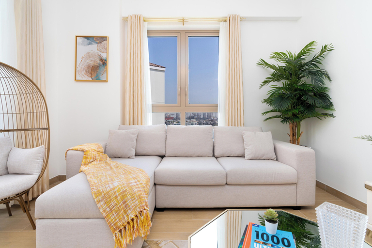 Living area 5, bnbme - La Voile 1 - 1BR, Dubai
