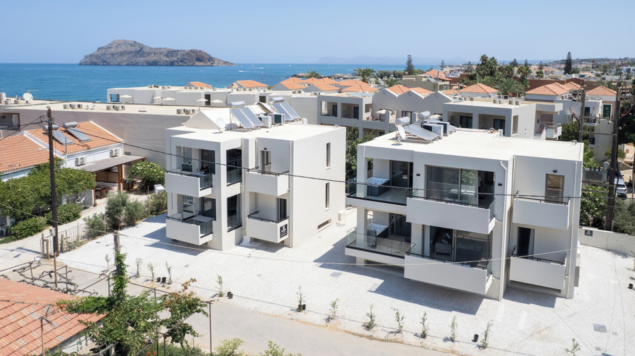 Front of property, Kantari suites, Crete